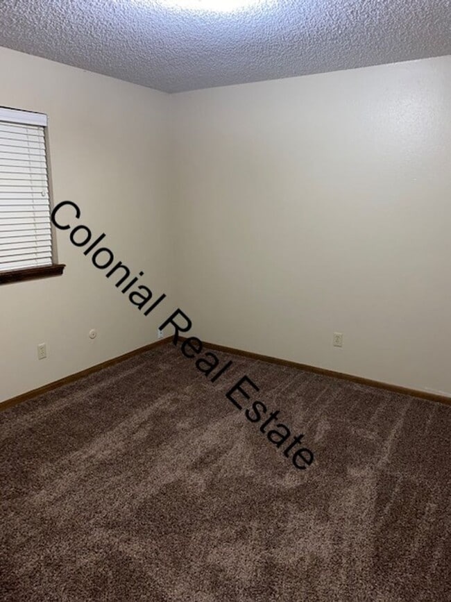 Photo - 2116 Gladstone St Unit B
