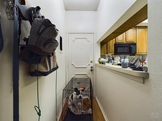 Photo - 806 W 24th St Unit 131