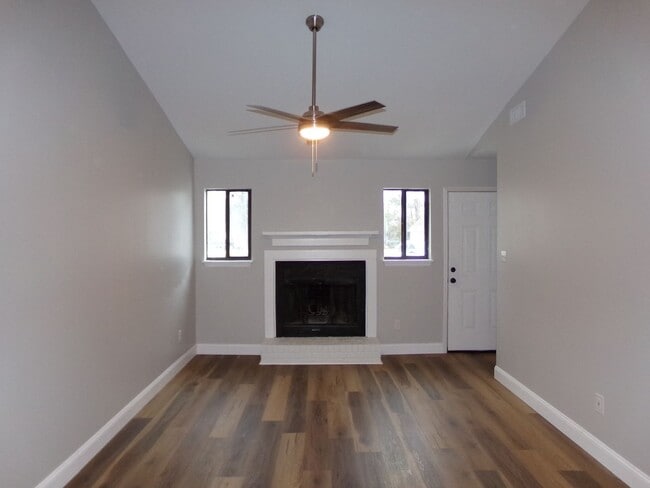 Photo - Modern Duplex