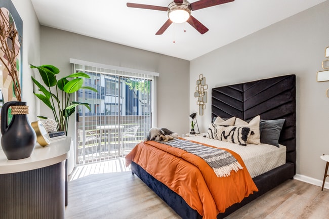 Photo - The Pearce on the Lake