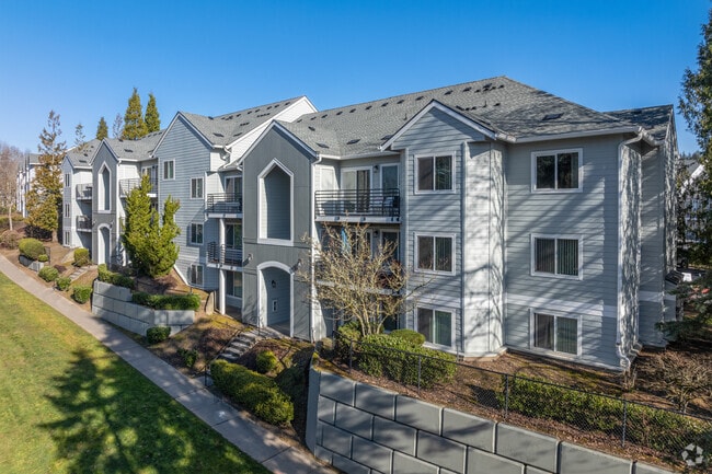 Exterior - Quatama Village Apartments