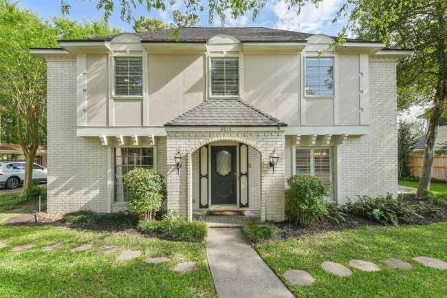 Photo - 6915 Chancellor Dr