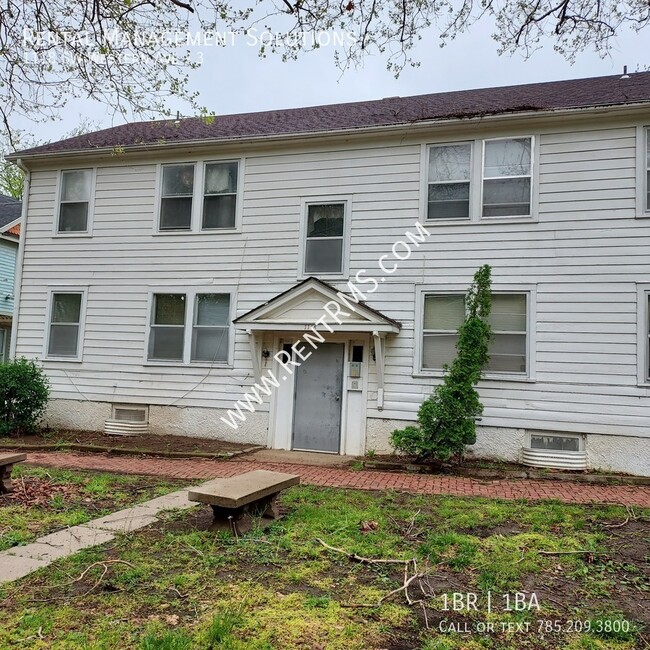 ***ALL UTILITIES PAID**MOVE-IN SPECIAL**11... - ***ALL UTILITIES PAID**MOVE-IN SPECIAL**11... Apartment Unit 3