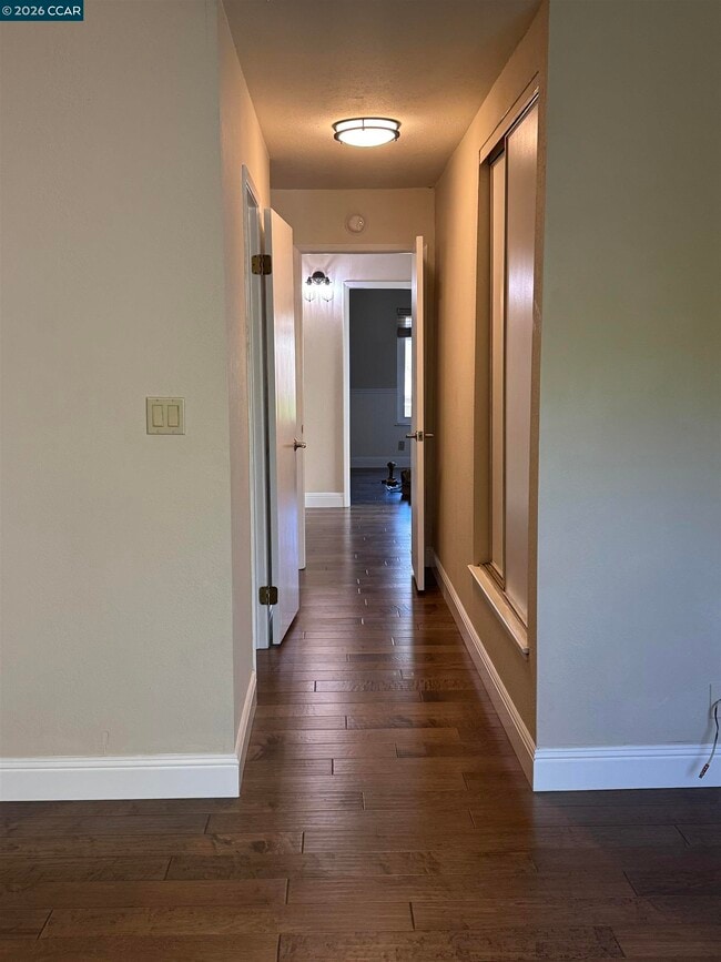 Photo - 13 Oak Brook Pl