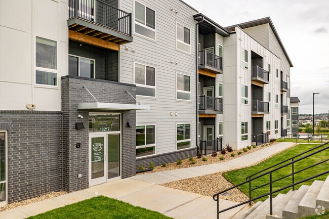 Building Photo - Windsor Hills Rental