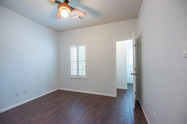 3315 Twinmont Ln