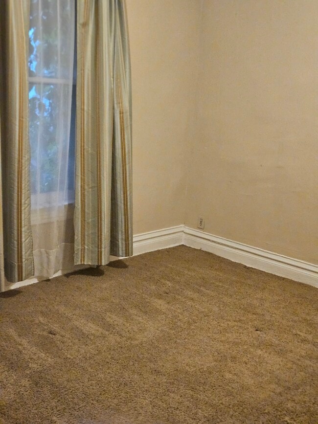 Photo - 1188 S Logan St