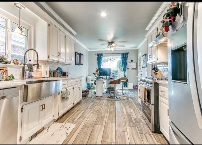 Photo - 1440 Duffner Dr