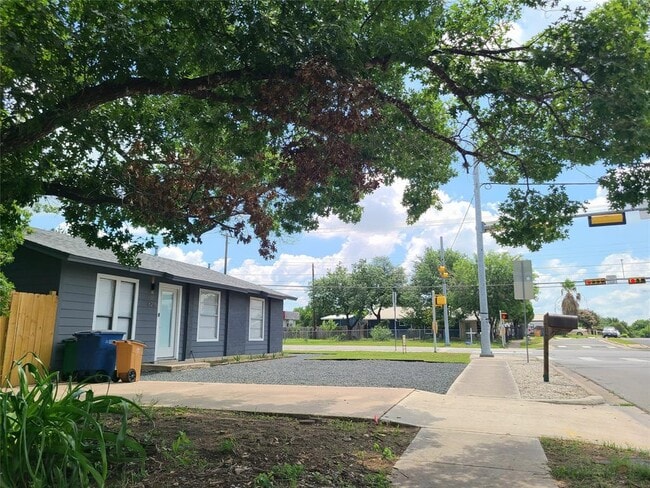 Photo - 6216 Hogan Ave