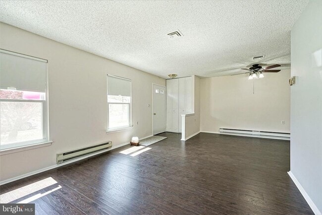 Photo - 83 Sheffield Pl