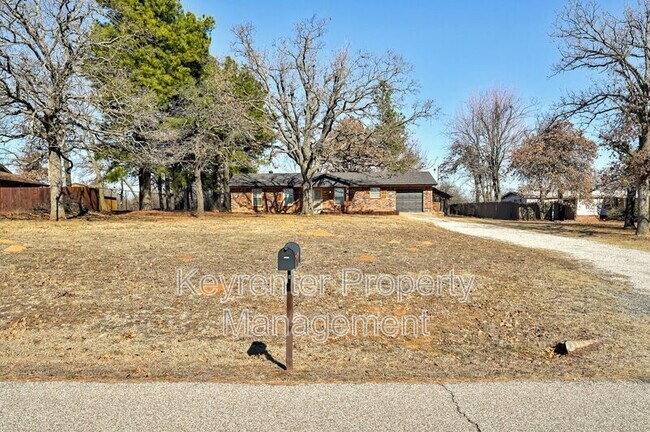 Photo - 14333 Forest Ln