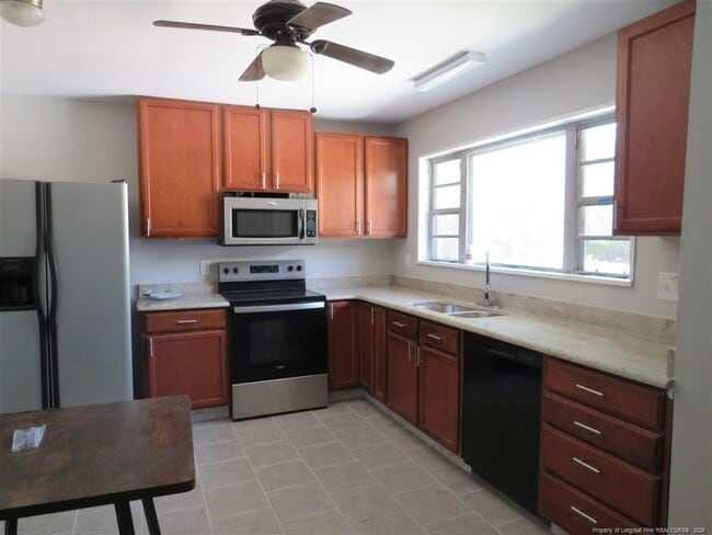 Photo - 600 Faison Ave