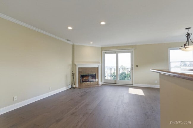 Photo - 25 Homestead Unit B