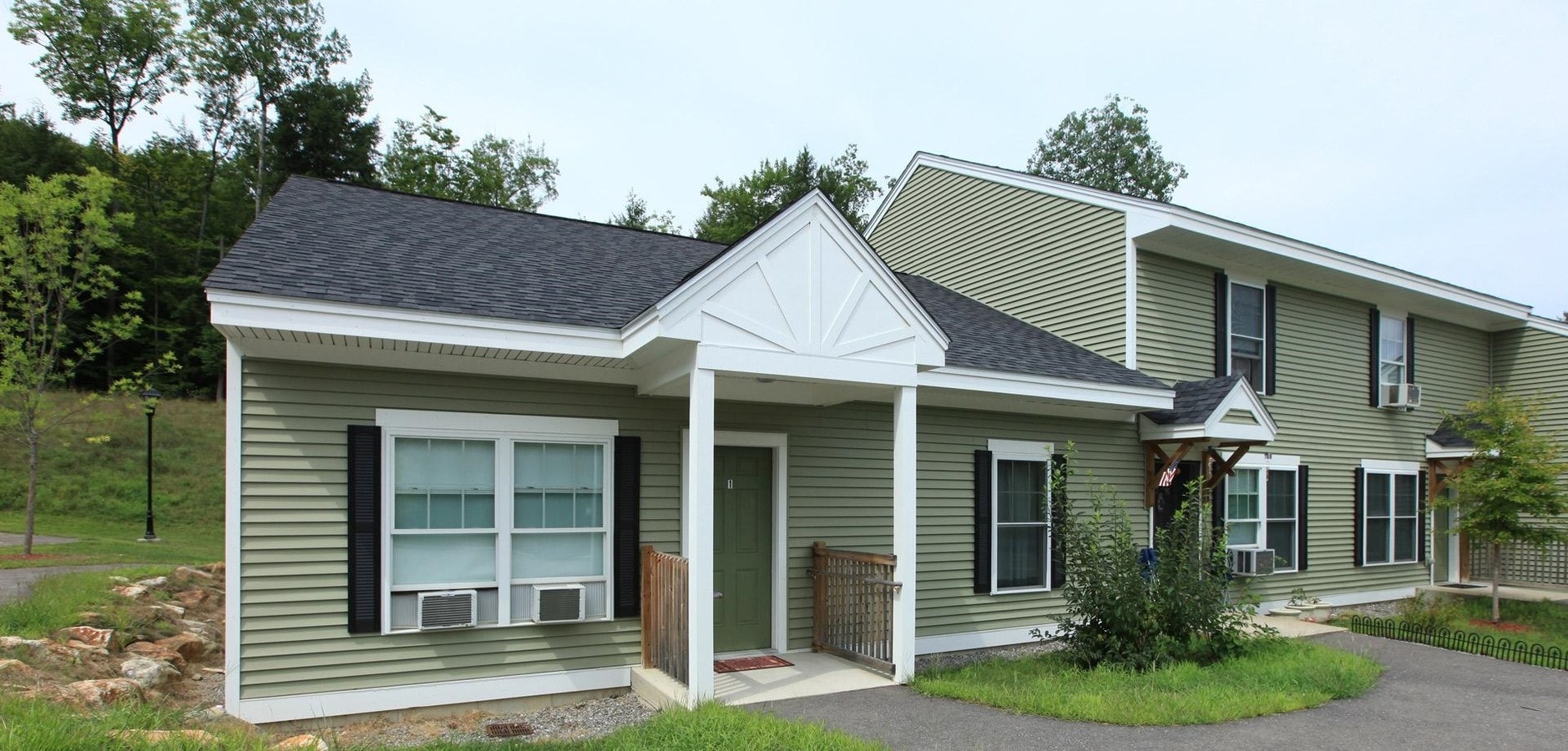 Photo - Maple Hill Acres Apartments