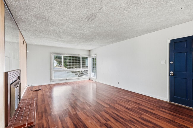 Photo - 95 Northridge Dr