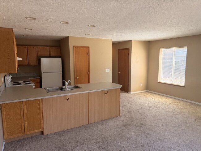 Photo - 3625 NE 157th Ave Unit A