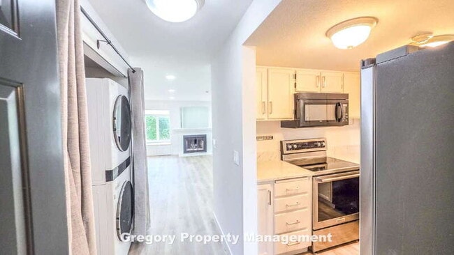 Photo - 15802 Leary Wy