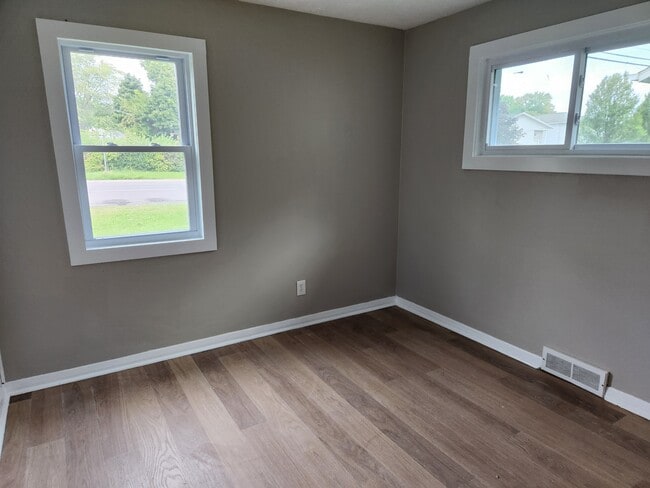 Photo - 101 Sunrise Terrace