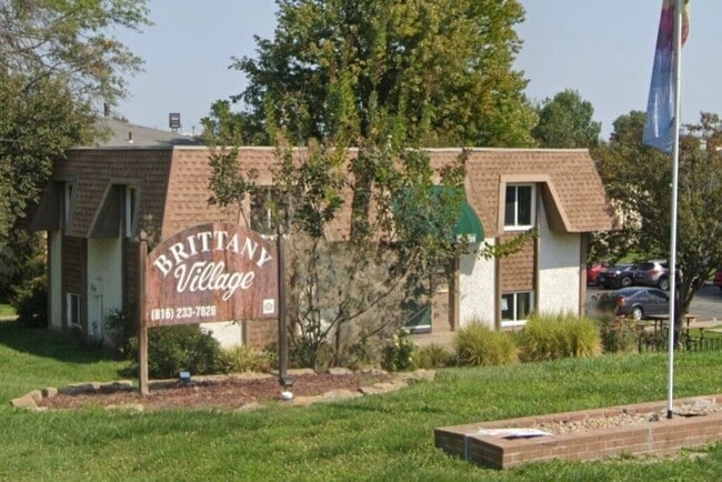 Building Photo - Brittany Village Apartments
