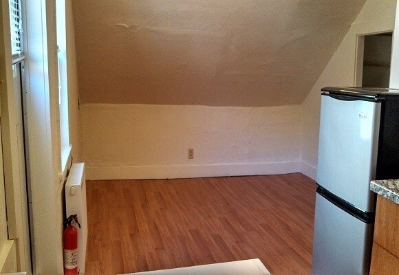 Photo - 175 Elliot St Unidad 175E - 3