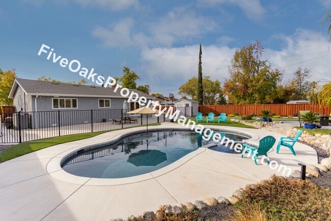 Photo - 116 Coralie Way