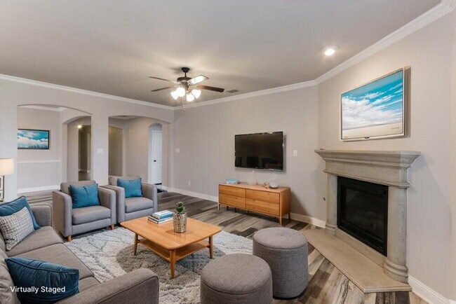 Photo - 1304 River Oak Ln