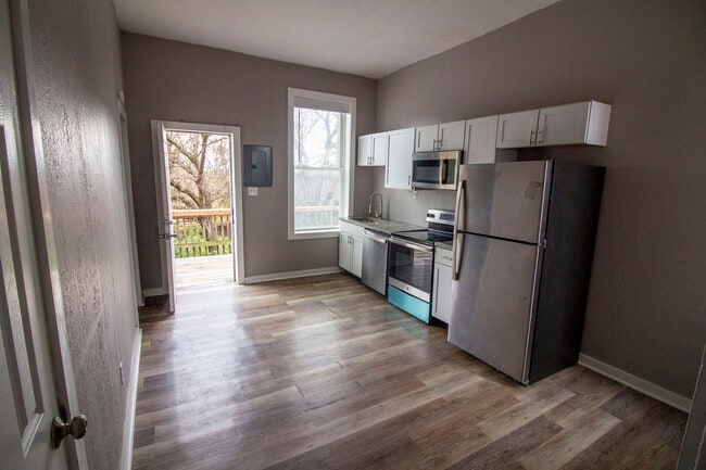 Photo - 1930 Winnebago St Unidad 1932 A