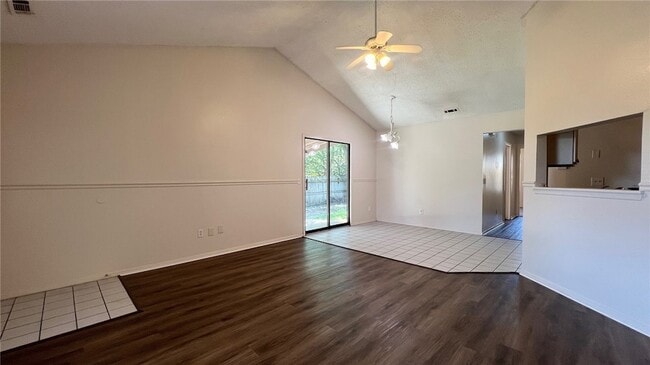 Photo - 10 Brookhaven Ct