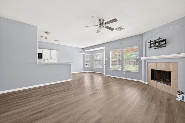 Photo - 20111 Laramie River Trail