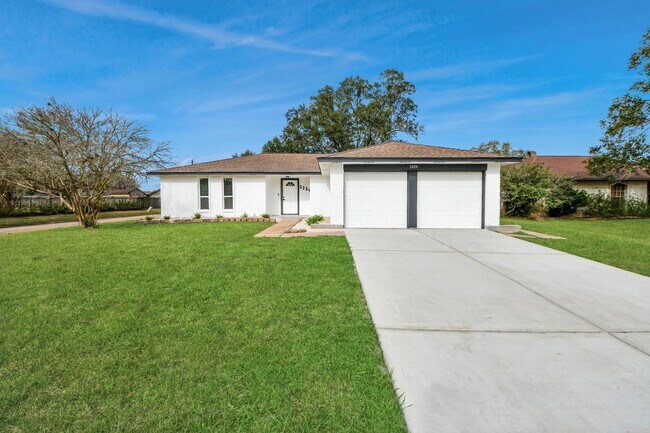 Photo - 5234 Abercreek Ave