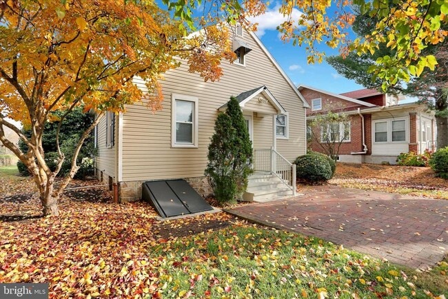 Photo - 4710 Perkiomen Ave