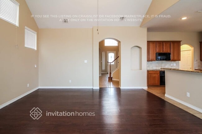 Photo - 908 Evergreen Ln