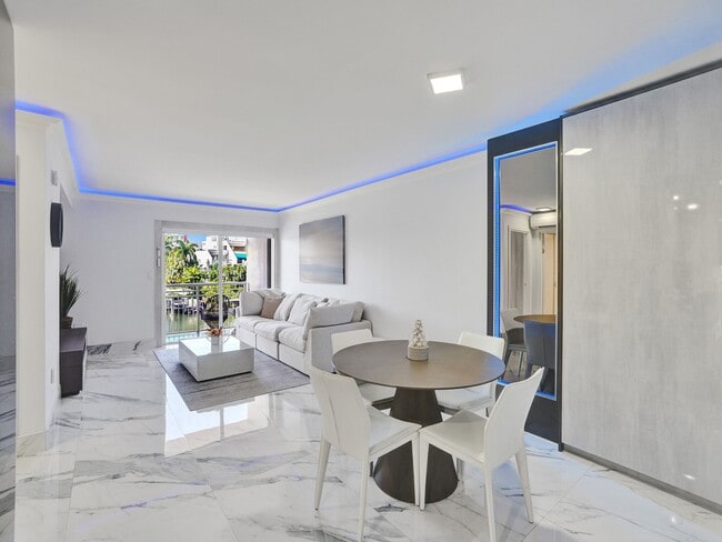 Photo - 400 Kings Point Dr Unit # 314