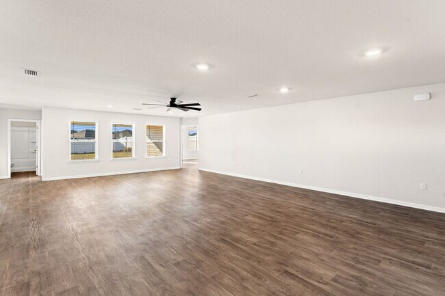 Photo - 152 Ryder Ln