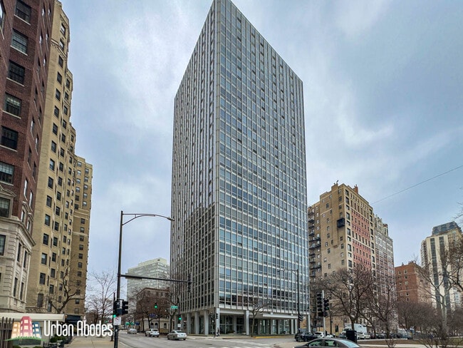 Photo - 2400 N Lakeview Ave Unidad G07C