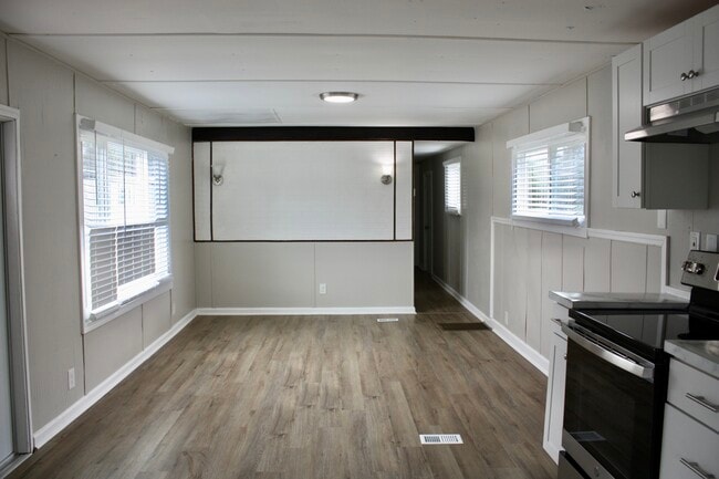 Photo - 415 W Limestone Rd Unit 16