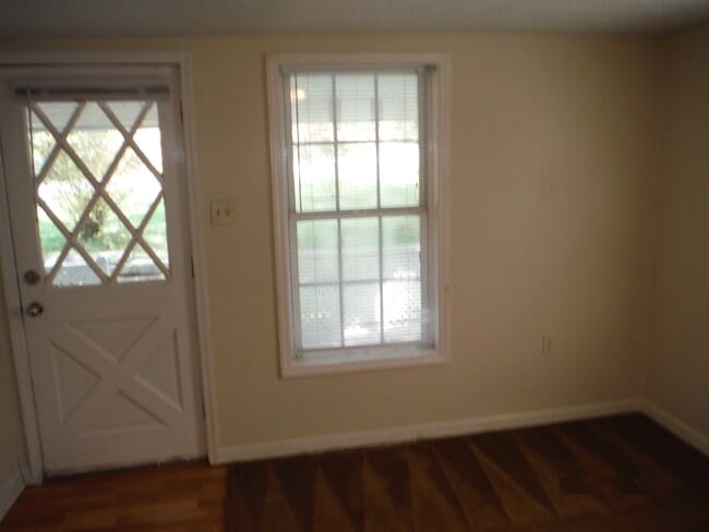 Photo - 5510 Lakeview Dr