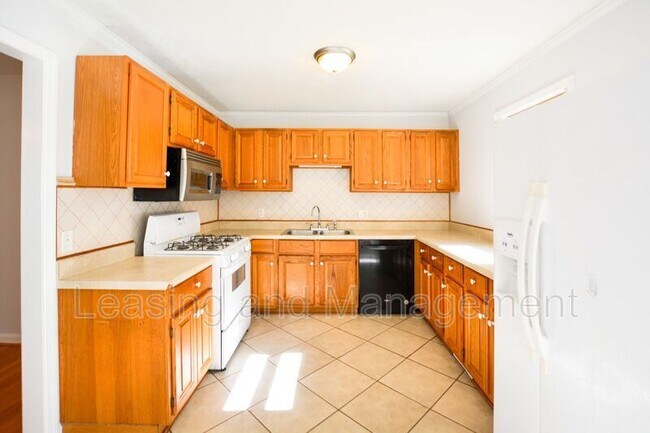 Photo - 1303 Camp Rd