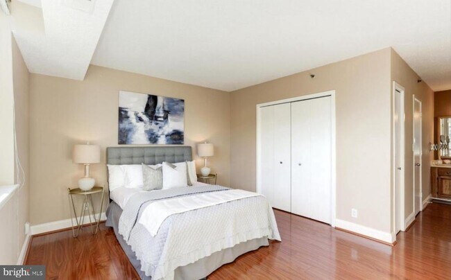 Photo - 5505 Seminary Rd Unit 2413N