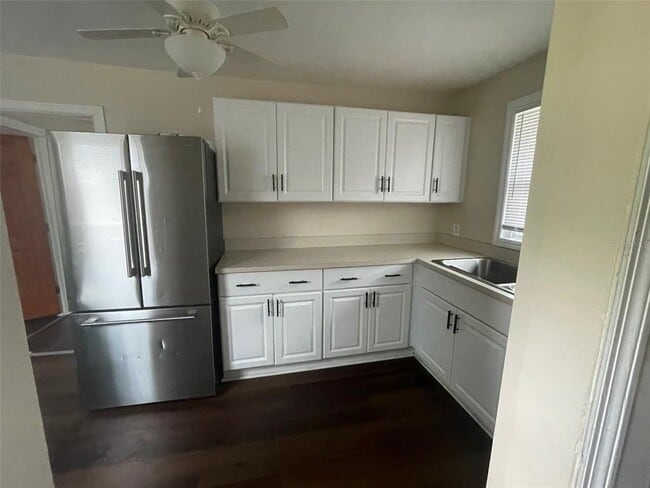 Photo - 135 E Orange St