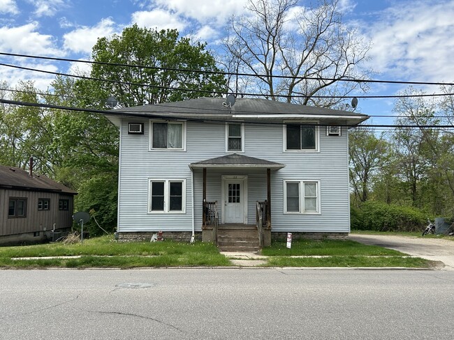 Photo - 122 S 3rd St House