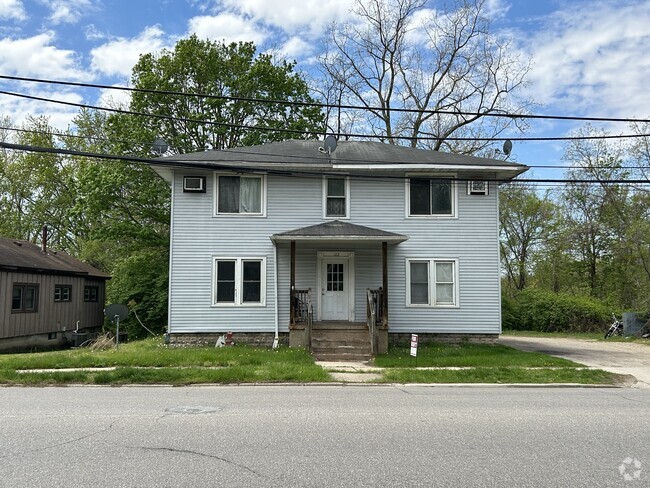 Building Photo - 122 S 3rd St Rental