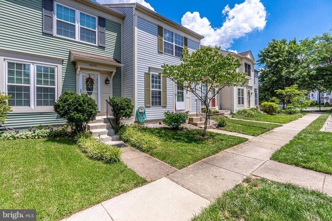 Photo - 3 level townhouse in Kinstowne area