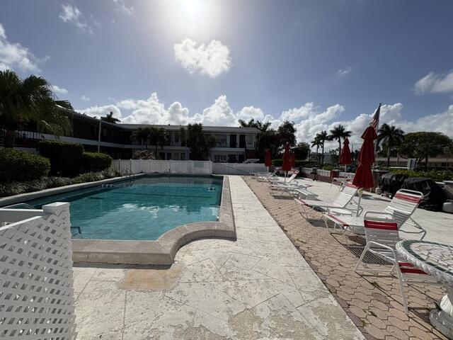 Photo - 1150 Atlantic Shores Blvd Unidad 611