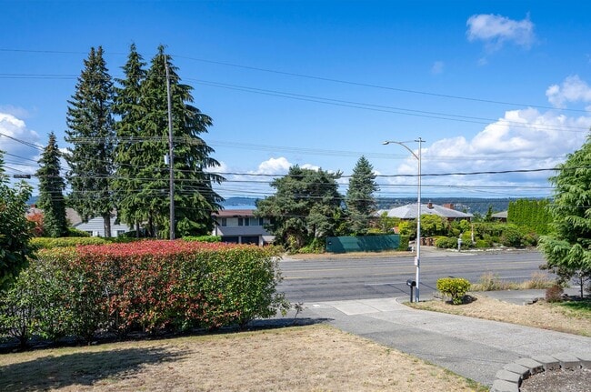 Photo - Desirable 3 Bed/2Bath Home in West End of ...