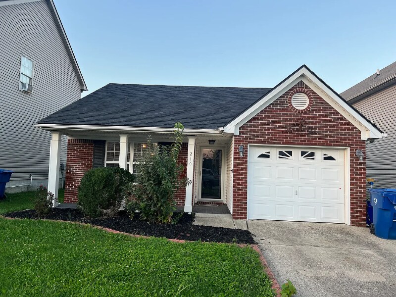 Photo - 210 Prescott Ln