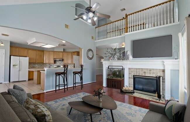 Photo - 2611 S Breeze Dr