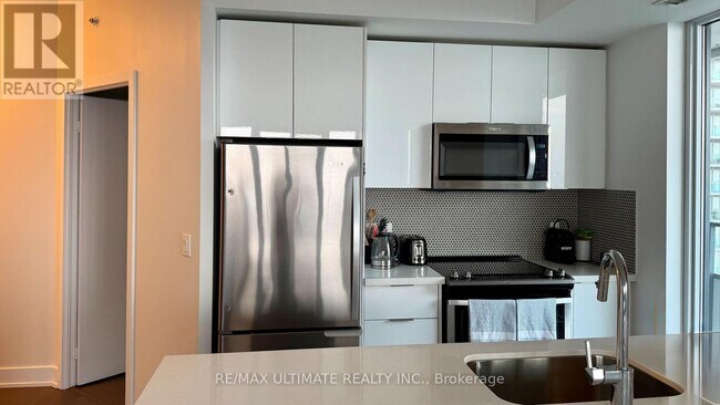Photo - 20 Shore Breeze Dr Unit #1207