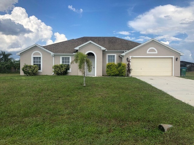 Building Photo - 3BR/2BA + Den | 2,100+ Sq. Ft. | Excellent... Rental
