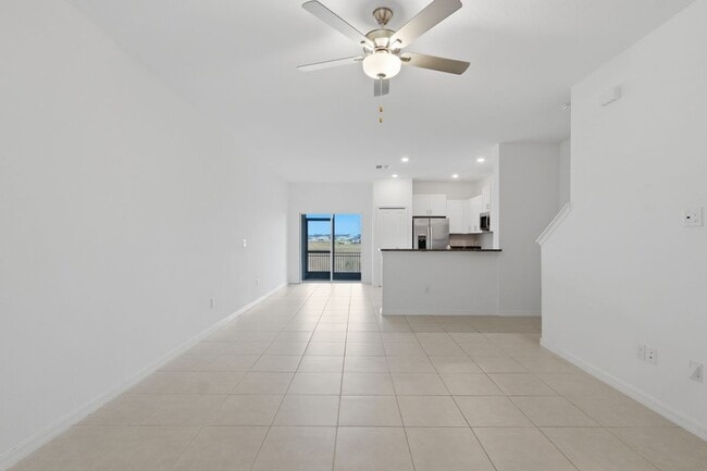 Photo - 32127 Powderpuff Mimosa Dr